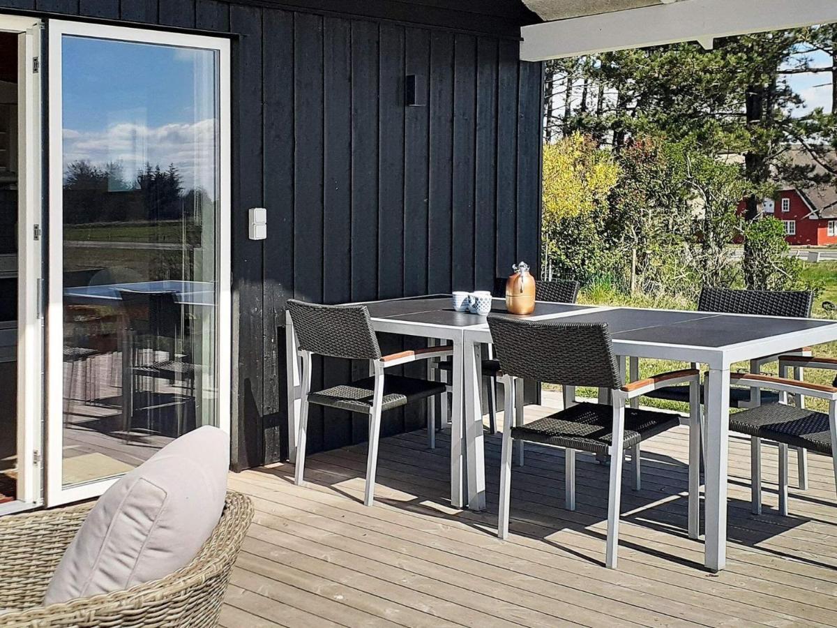 5 Person Holiday Home In R M Kongsmark Exteriör bild