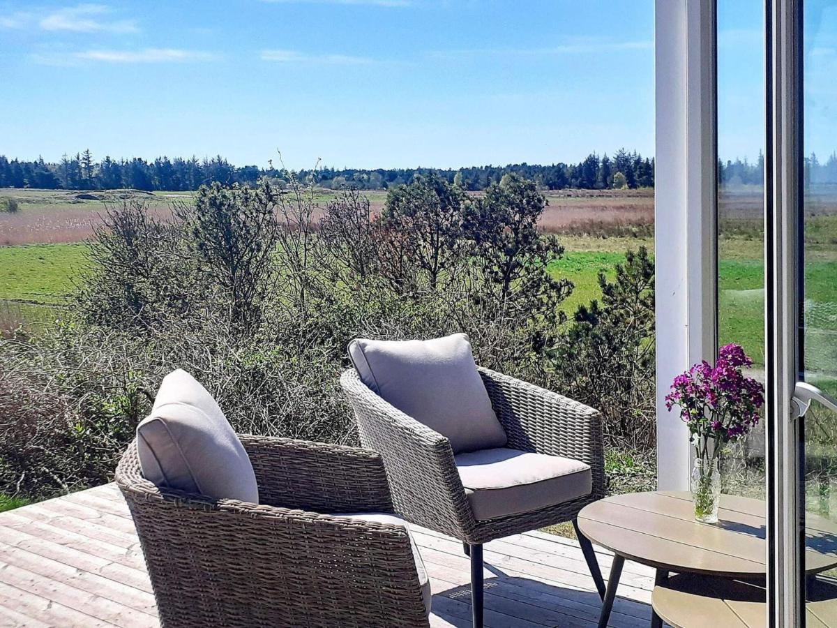 5 Person Holiday Home In R M Kongsmark Exteriör bild